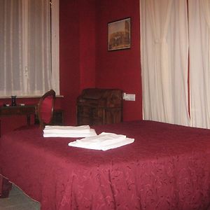 Hotel Ferraro